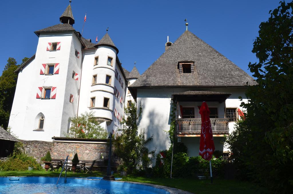 Schloss Muenichau Hotel 3*
