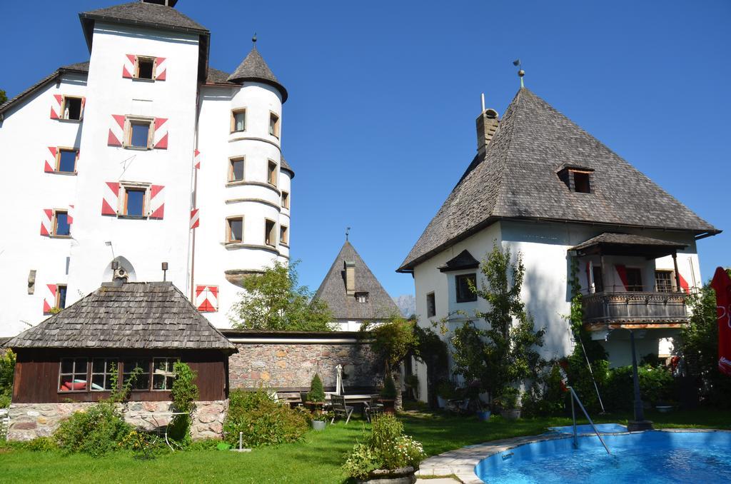 Schloss Muenichau Hotel