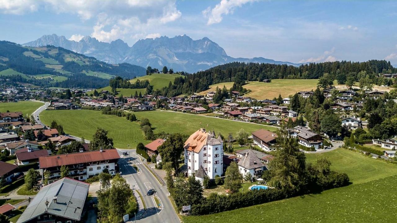Schloss Muenichau 3*